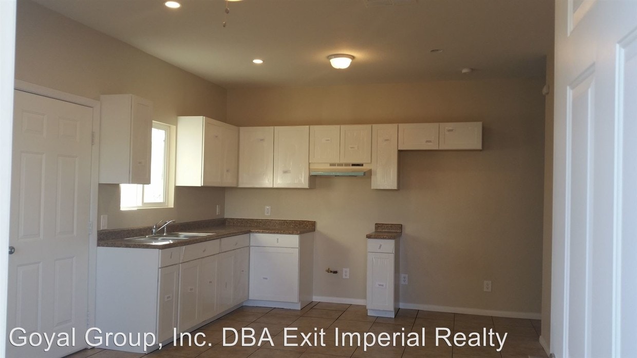 220 E St, Brawley, CA 92227 House Rental in Brawley, CA