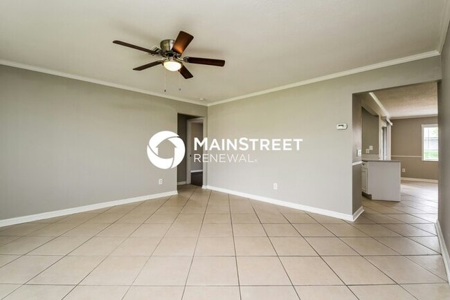 Building Photo - 3 Bedroom Pet-Friendly Home in Cape Coral, FL with Main Street Renewal