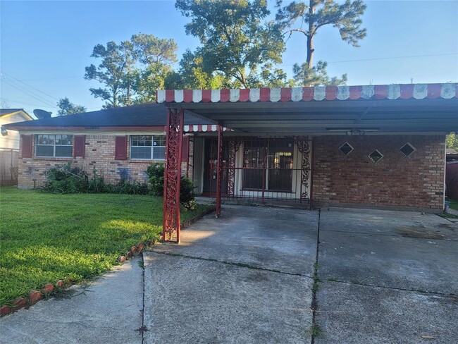 Building Photo - 6610 Micollet St