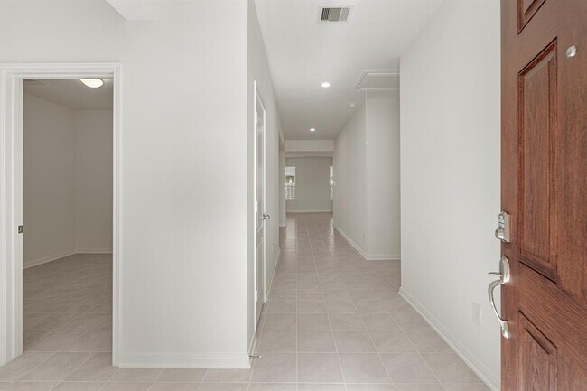 Foto del edificio - 7611 Royal Oasis Ln