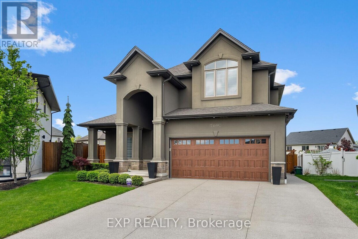 Photo principale - 7691 Willey St