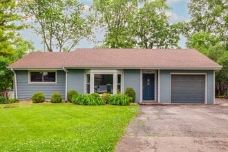 Building Photo - 2508 Highland Dr