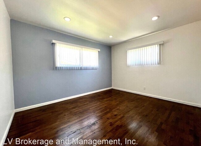 Foto del edificio - 18513 Mansel Ave