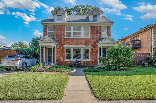 Building Photo - 4034 Bowser Ave