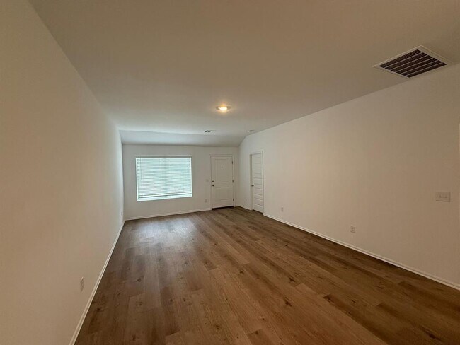 Foto del edificio - 776 SW 11th St