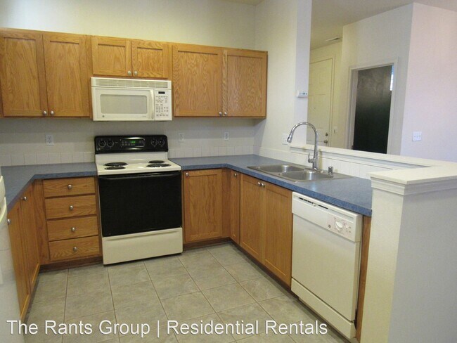 Building Photo - 3 br, 2.5 bath House - 4123 McKinley St NE