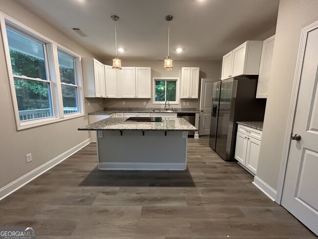 Building Photo - 7888 Wilkinson Dr