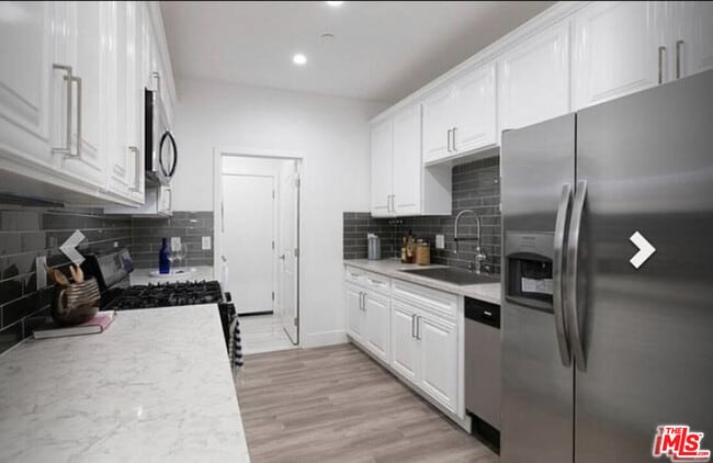 Foto del edificio - 1629 Ridgeley Dr