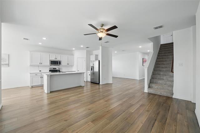 Foto del edificio - 613 Chip St