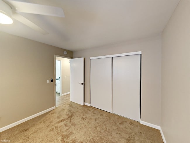 Building Photo - 2 br, 1 bath Apartment - 440 Jamacha Rd Apt D