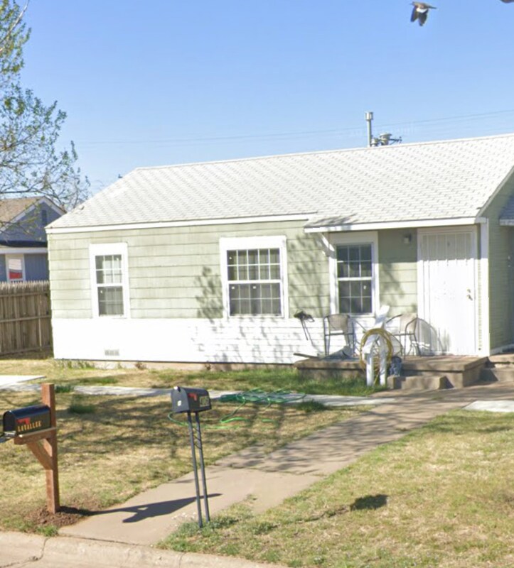 Primary Photo - 1406 Dunaway St