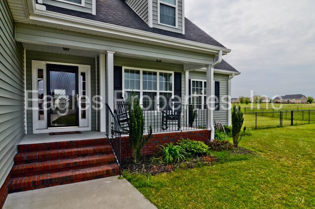 Building Photo - 108 Marshview Pl