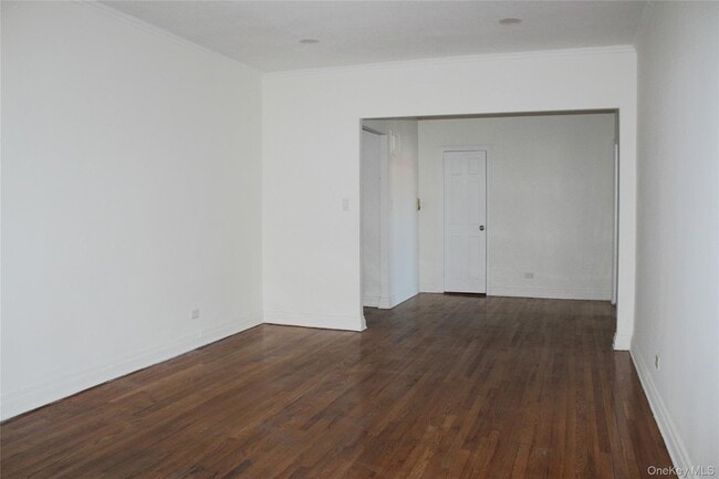 Building Photo - 1 Ash Pl