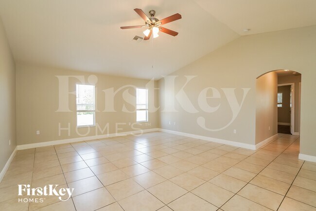 Foto del edificio - 4129 Jacaranda Pkwy W