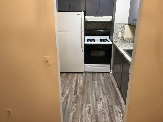 Foto del edificio - Updated 2 Bedroom Condo in Ann Arbor