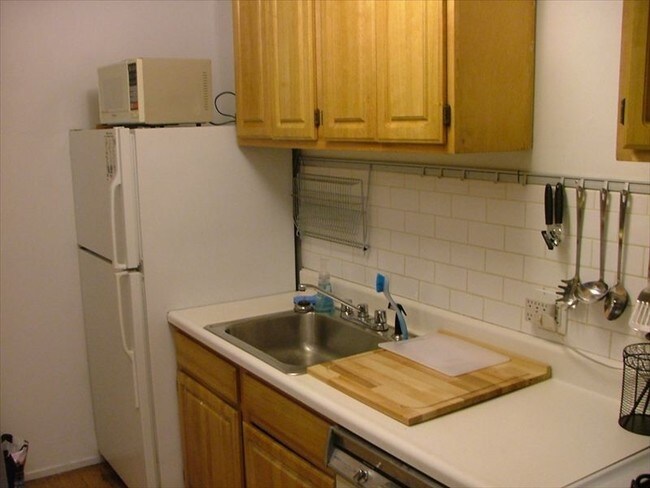 Building Photo - 136 Fort Greene Pl