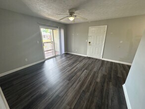 Building Photo - 4103 Blue Lick Ct