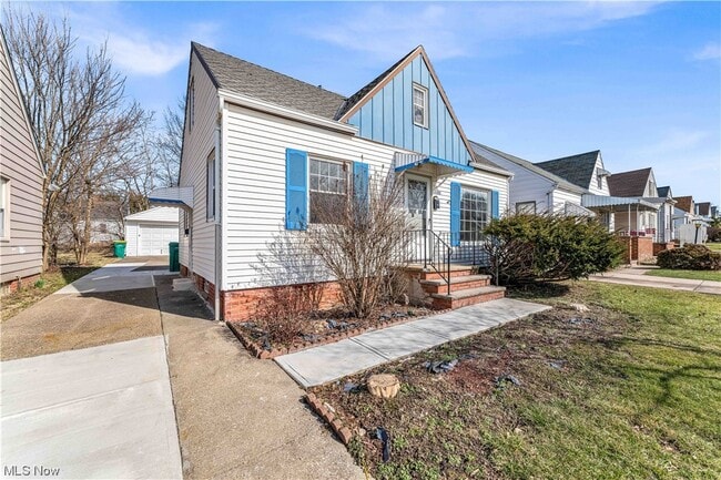 Building Photo - 14305 Brunswick Ave