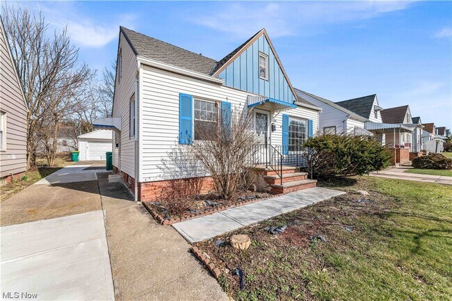 Foto del edificio - 14305 Brunswick Ave