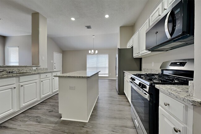 Foto del edificio - 19406 Arbor Pines Ln