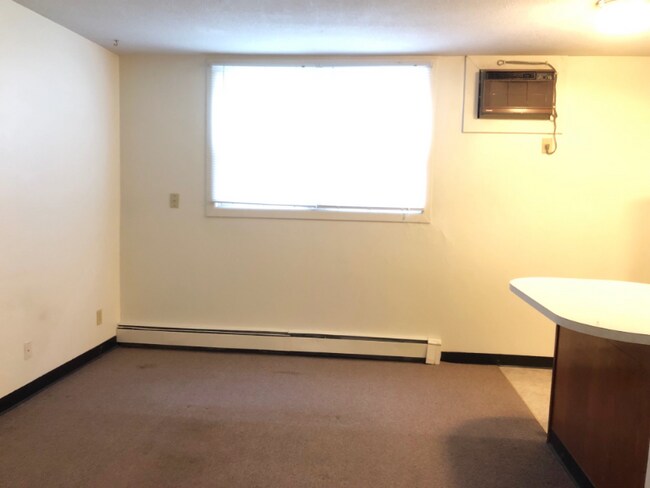 Foto del edificio - 226 NW College Ave