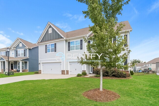 Building Photo - 2097 Saddlebred Dr
