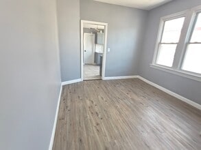 Building Photo - 13 Rosa Parks Blvd