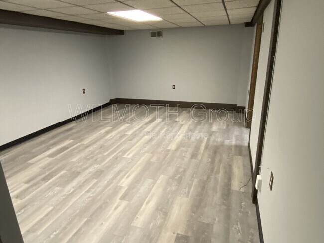 Foto del edificio - 11903 E Welland St
