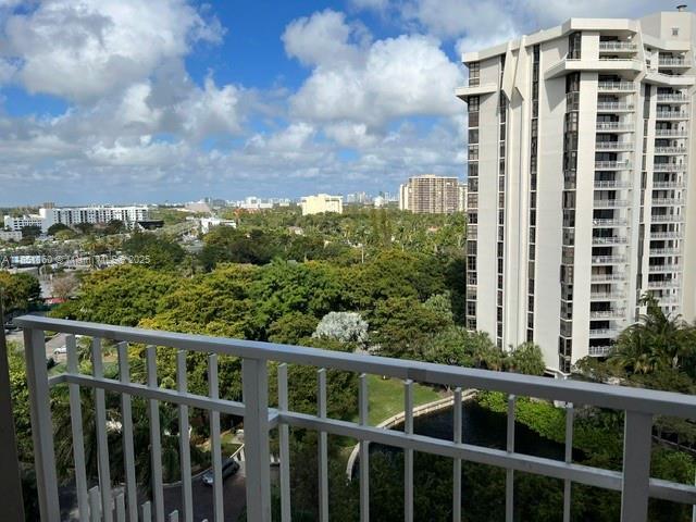 Primary Photo - 2000 Towerside Terrace