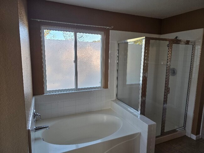 Foto del edificio - 2816 Almond St