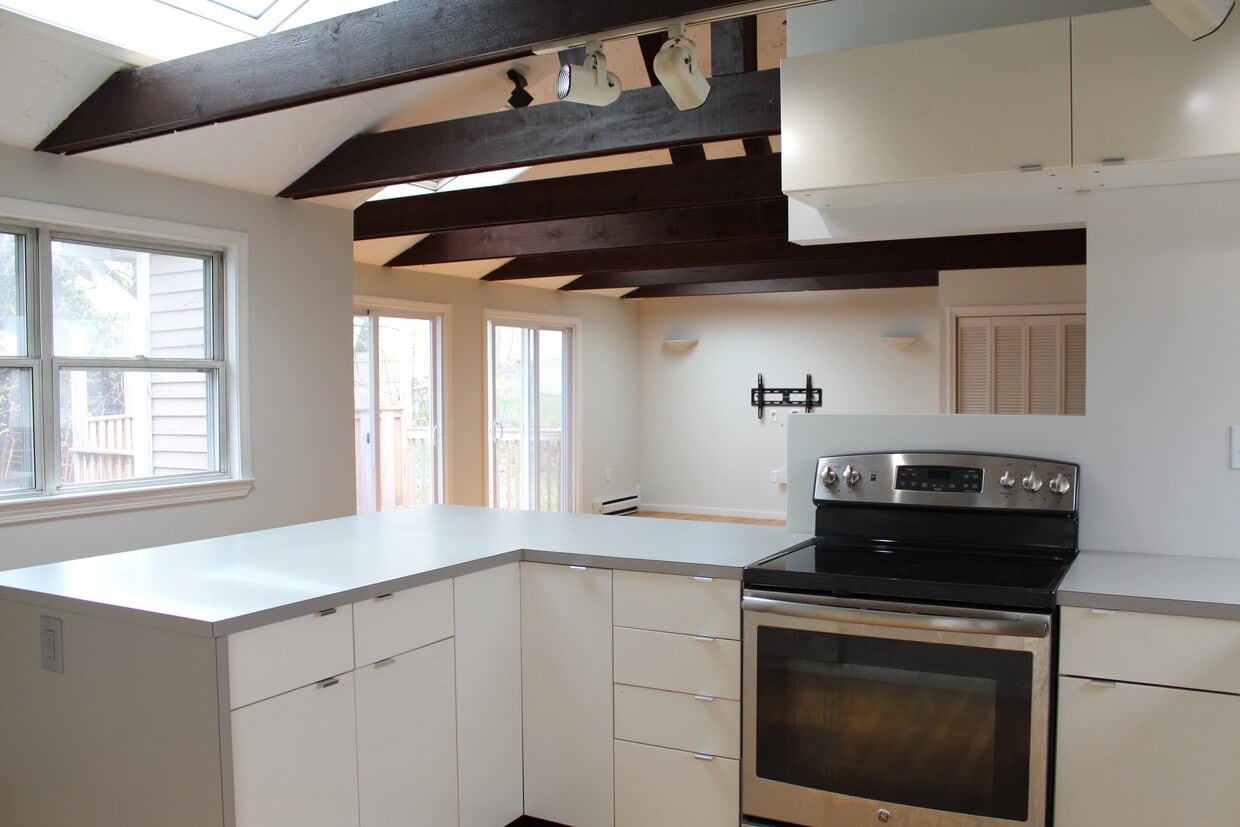 Foto principal - 91 Riverview Rd