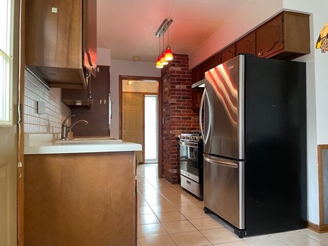 Foto del edificio - 720 N Broadway Ave