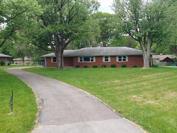 Building Photo - 4988 Knollton Rd