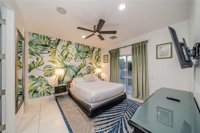 Foto del edificio - 2932 N Sunrise Way