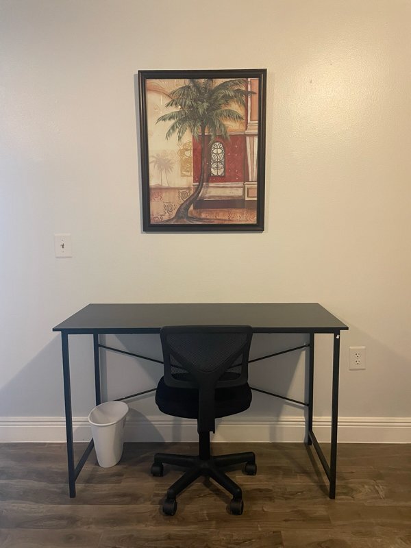 Foto del edificio - 3115 Marshall Dr