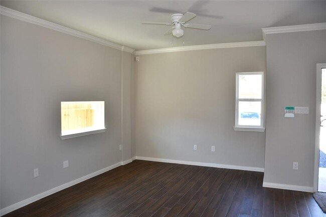 Foto del edificio - 1045 Marcolin St