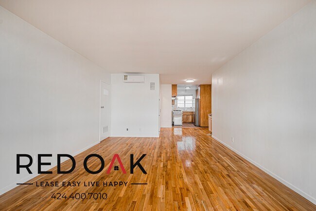 Foto del edificio - 1023 Hayworth Ave