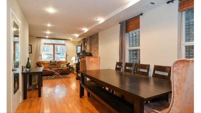 Building Photo - 2117 W Haddon Ave