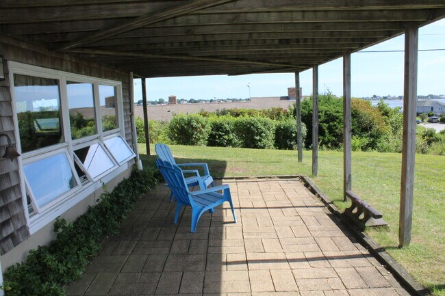 Foto del edificio - 652 Jerry Brown Farm Rd