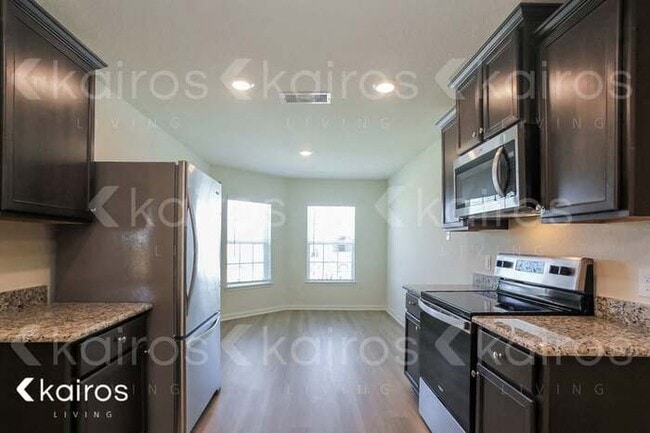 Building Photo - 8415 Dusty Ridge Rd