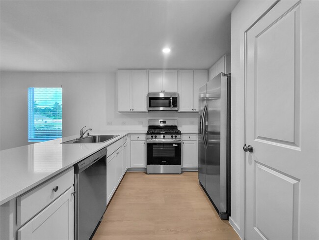 Building Photo - 31327 Black Cherry St