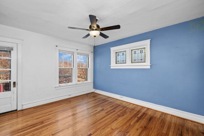 Foto del edificio - Charming 1 bedroom, first-floor in Shaw. C...