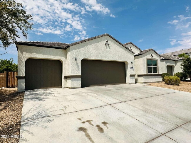 Building Photo - 3066 N Lainey Ln