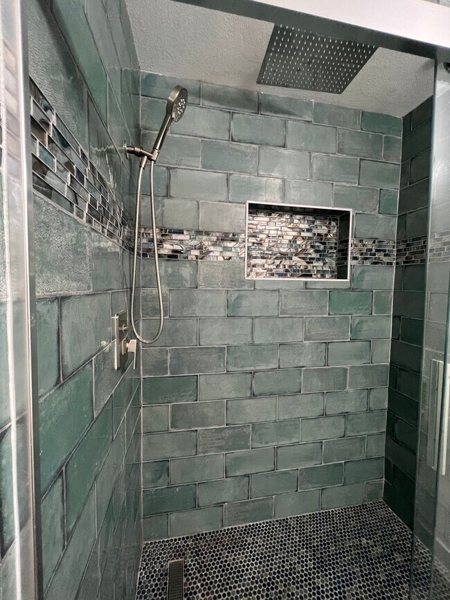 Foto del edificio - New to the Market! 2 Bed 2 Bath upgraded Tijeras Creek Villas home