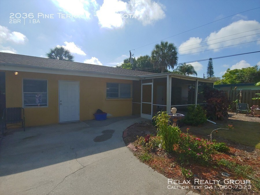 Primary Photo - 2036 Pine Terrace