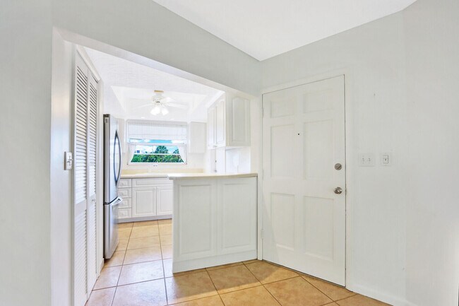 Building Photo - 50 Celestial Way