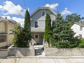 Building Photo - 41 Lincoln Ave