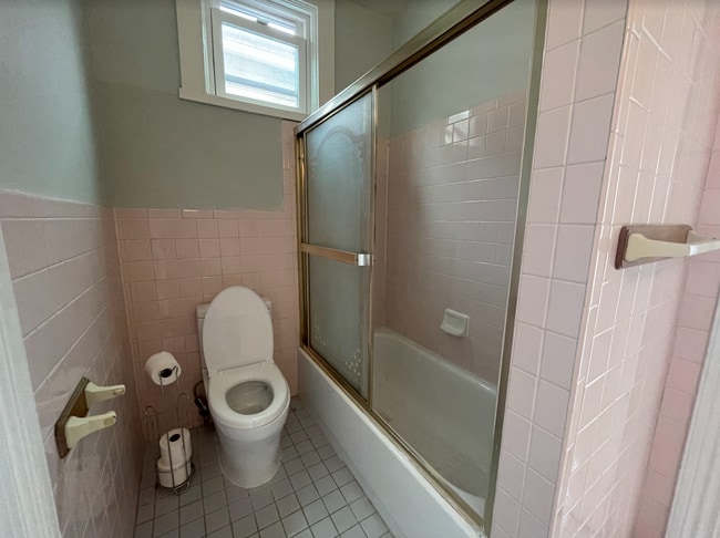 Building Photo - 438 Clement St