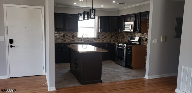 Foto del edificio - 248 N 10th St