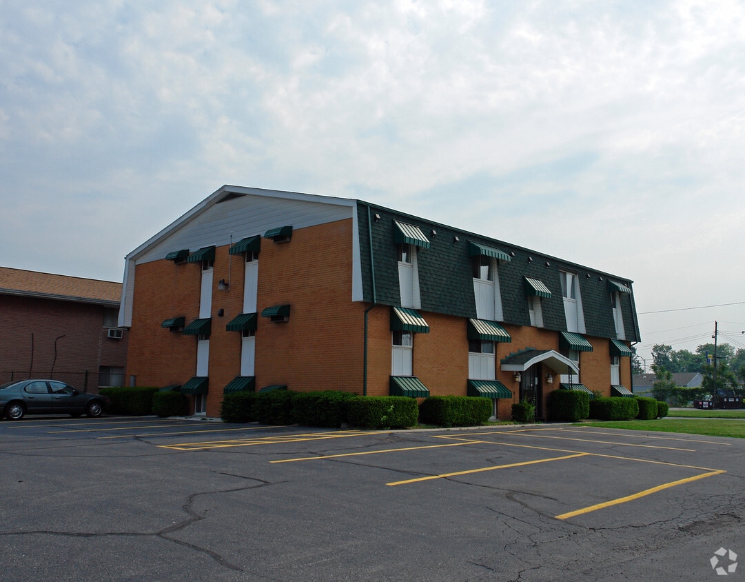 Building Photo - Emma Apartments